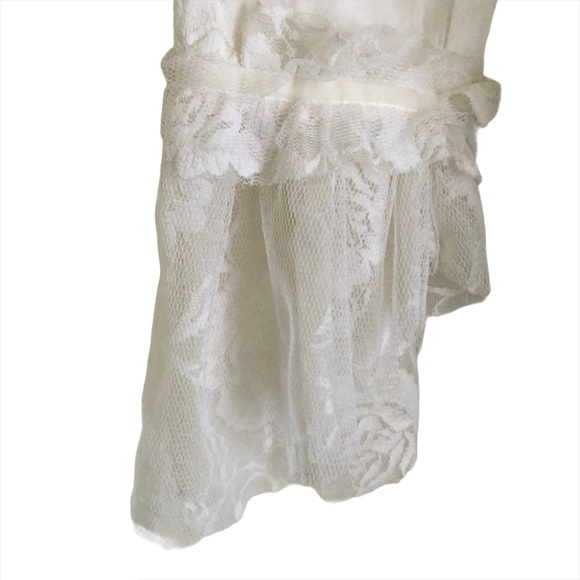 BARAMI Ruffled Romantic Top - Picture 7 of 10